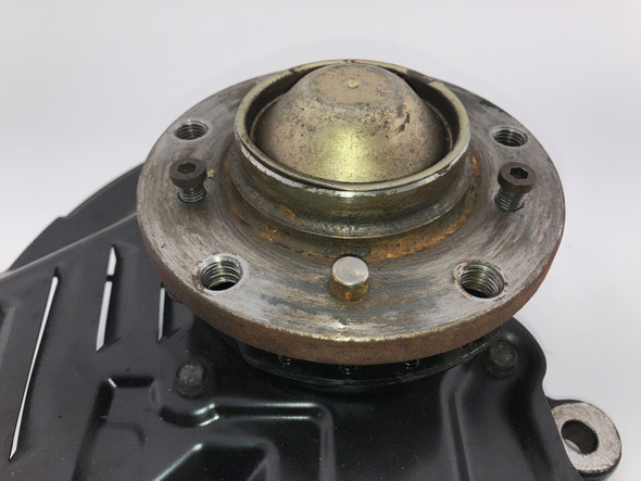 2006-2008 E85 E86 BMW Z4 M Driver Front Knuckle / Hub / 57K Z4061