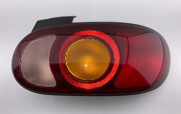 1999-2000 Mazda Miata Passenger Tail Light  /   NB262