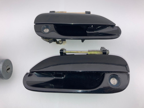 1999-2000 Mazda Miata Ignition Switch w/ Key / Lock Set / Manual  /   NB262