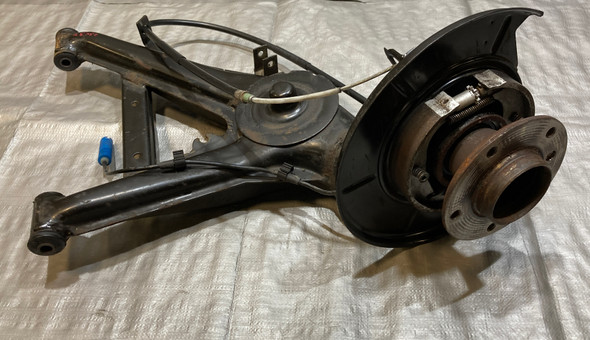 1997-2002 BMW Z3 Roadster Coupe Passenger Rear Trailing Arm / Hub Assembly / 77K Z3037