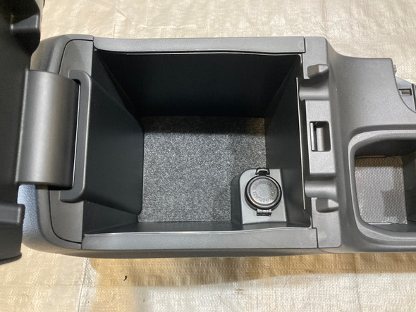 2022-2023 Subaru WRX OEM Center Console w/ Lid /   SW005