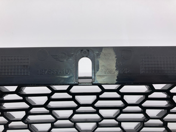 2011-2015 Mini Cooper S R55 R56 R57 Front Upper Grille / OEM / White Silver Metallic  R2032