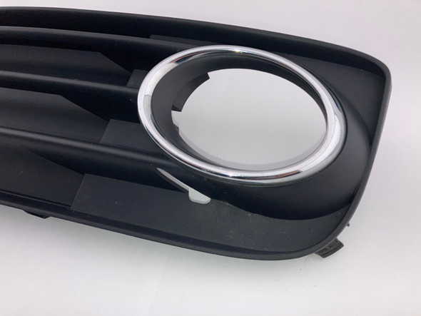 2011-2015 Audi TT Driver Side Front Grille / Fog Surround Trim /   T2015