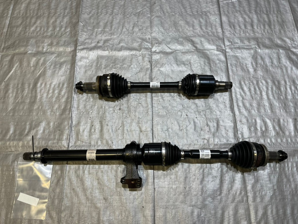 2019-2022 Hyundai Veloster N CV Axle Half Shafts / Pair / Manual / 51K HV011