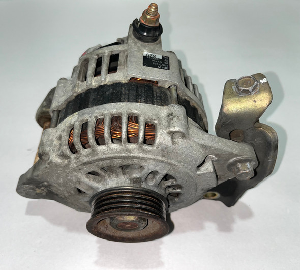 1999-2000 Mazda Miata OEM Alternator w/ Pulley  /  NB264