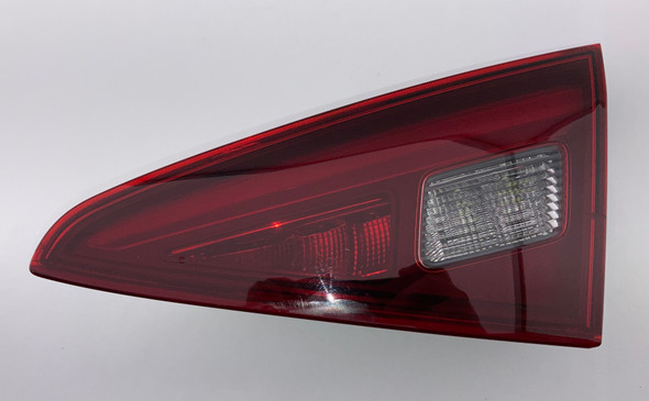 2017-2022 Alfa Romeo Giulia Passenger Inside Tail Light  /   AG005