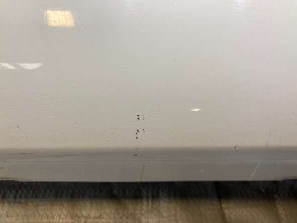 2017-2022 Alfa Romeo Giulia Base / Ti Driver Side Skirt Rocker Panel / Alfa White  AG005