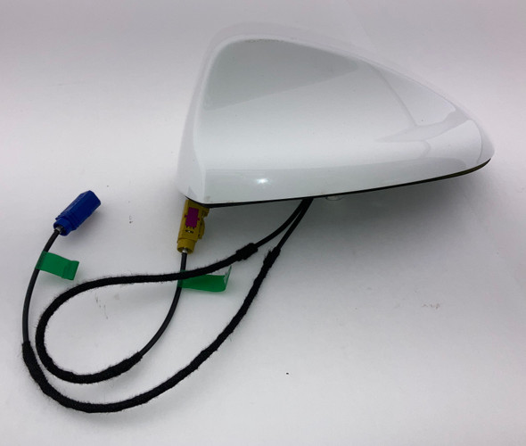 2017-2022 Alfa Romeo Giulia Shark Fin Roof Antenna / Alfa White  AG005