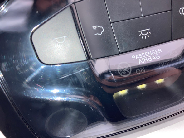 2017-2019 Alfa Romeo Giulia OEM Dome Light Console /   AG005