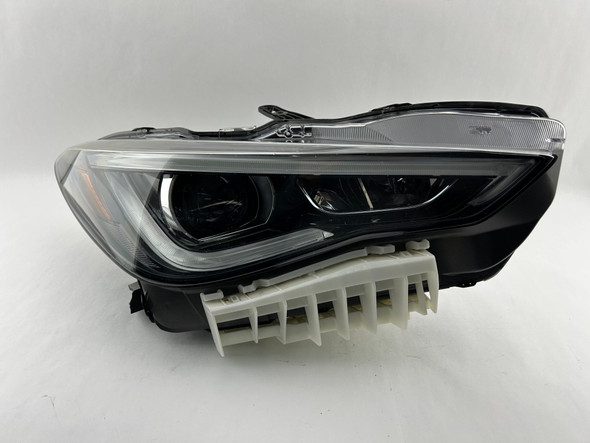 2017-2020 Infiniti Q60 Passenger Side Headlight / Xenon HID *DAMAGED* /    IQ605