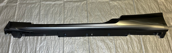 2017-2020 Infiniti Q60 Driver Side Skirt Rocker Panel / Graphite Shadow IQ605