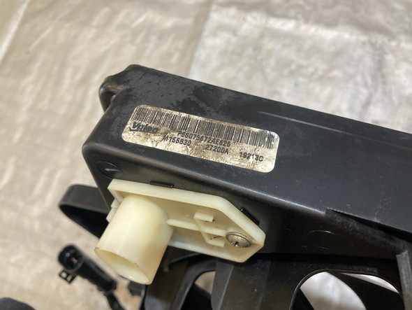 2012-2017 Fiat 500 Abarth Radiator Cooling Fan w/ Shroud /  F5023