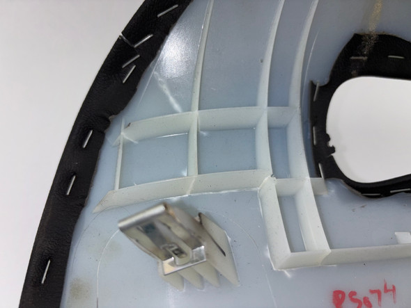 2006-2010 Pontiac Solstice / Saturn Sky Center Console Lid / Black *DAMAGE* /   PS074