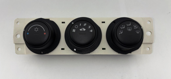 2006-2009 Pontiac Solstice Climate Control Unit / 15865389 /   PS074