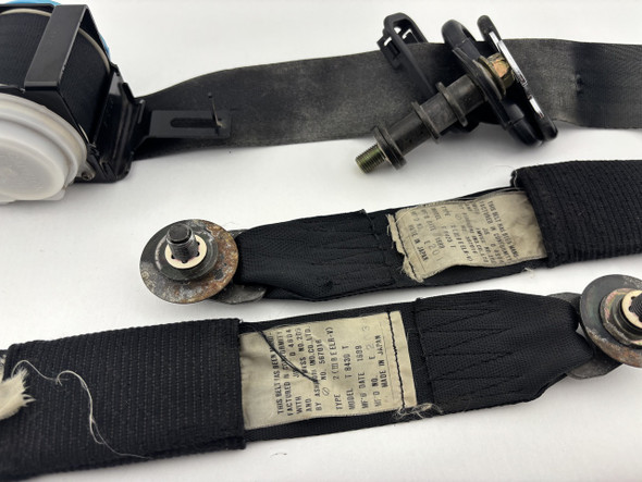 1990-1993 Mazda Miata OEM Seat Belts / Black / Pair /   NA106