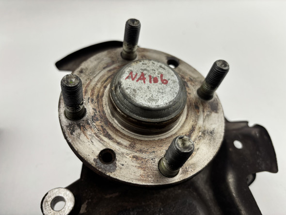 1990-1993 Mazda Miata OEM Front Spindles / Hub Assemblies / Pair / 137K NA106