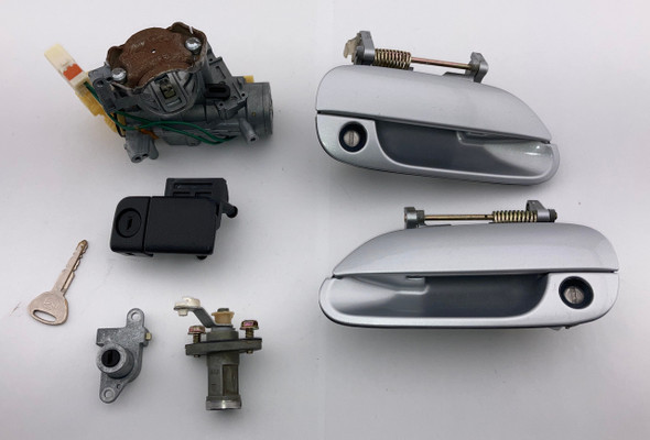 1999-2000 Mazda Miata Ignition Switch w/ Key / Lock Set / Manual  /   NB255