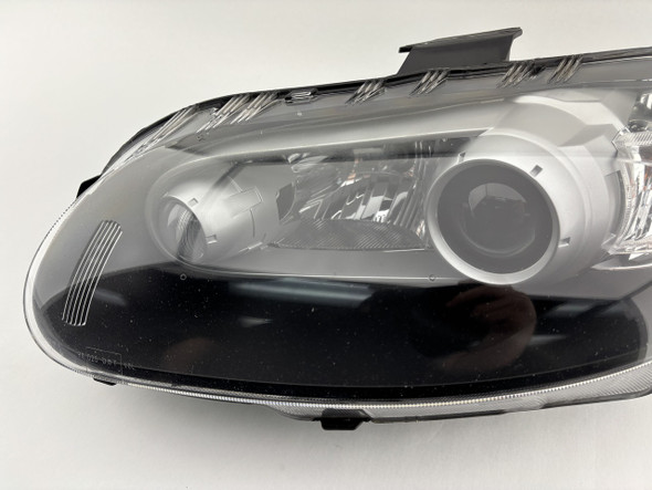 2006-2008 Mazda Mx5 Miata Driver Headlight / Xenon HID / Soft Top  /   NC105