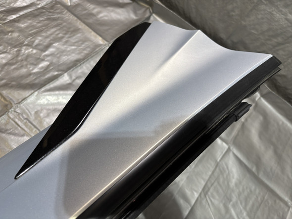 2020-2025 Chevrolet C8 Corvette Passenger Side Door Assembly w/ Glass / Silver Flare Metallic  C8001