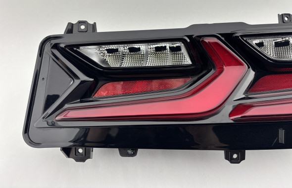 2020-2025 Chevrolet C8 Corvette Passenger Side Tail Light /   C8001