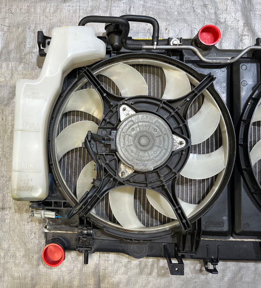 2015-2021 Subaru WRX STI OEM Radiator w/ Cooling Fan / 62K SS018