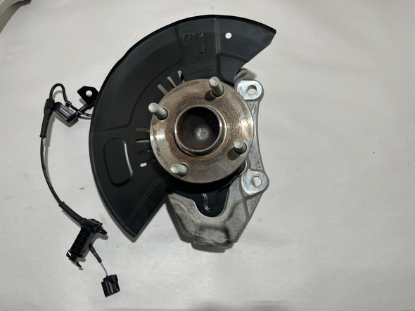 2016-2024 Mazda Mx5 Miata Driver Front Knee / Spindle Hub w/ Control Arms / 7K ND050