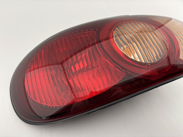 2001-2005 Mazda Miata Driver Tail Light  /   NB267