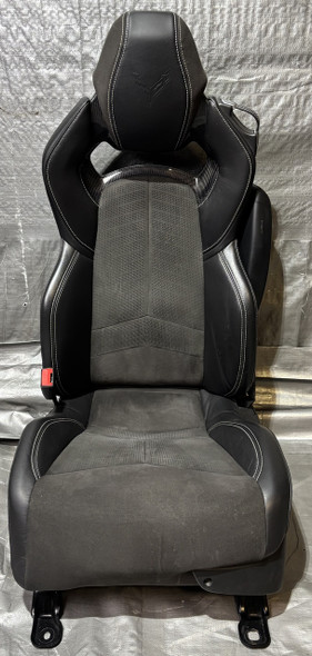 2020-2025 Chevrolet C8 Corvette Stingray GT2 Bucket Seats / Pair / Black Leather / Suede *DAMAGE* /   C8002