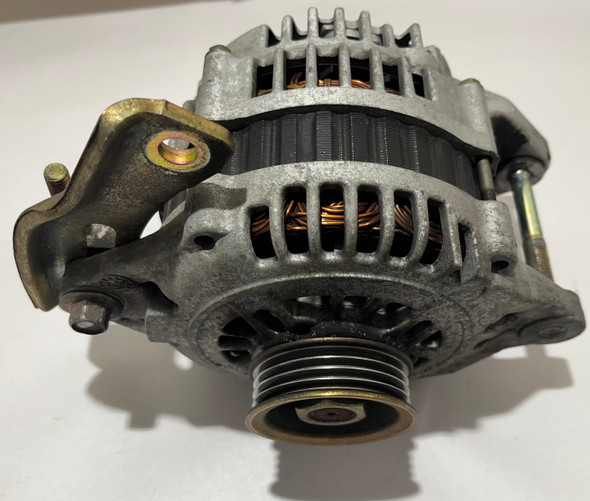 1999-2000 Mazda Miata OEM Alternator w/ Pulley  / 35K NB269