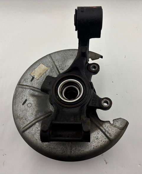 1999-2002 Mazda Miata Driver Rear Spindle / Hub (NON-ABS) / *Damaged* / NB269