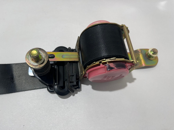 1990-1993 Mazda Miata OEM Seat Belts / Black / Pair /   NA111