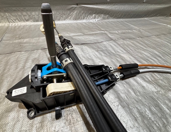 2006-2012 Porsche 987 Cayman S 6 Speed Manual Shifter Base w/ Cables / 97K BC033