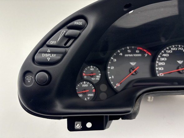 1997-2004 Chevrolet C5 Corvette Base Instrument Gauge Cluster w/ HUD Controls / 10408309 / 106K C5032