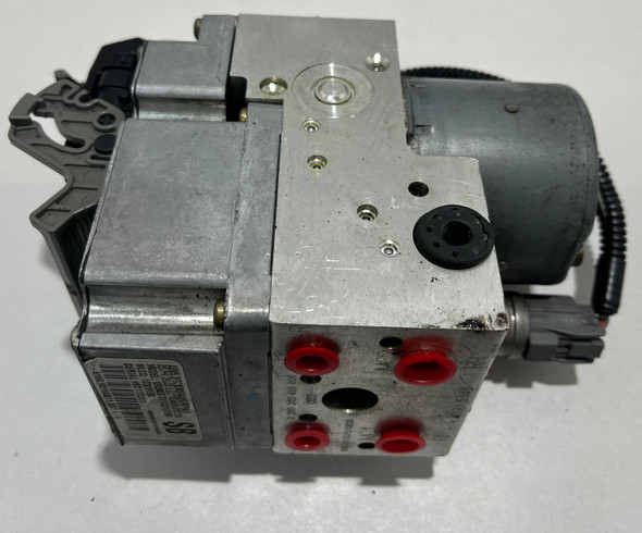 2001-2004 Chevrolet Corvette C5 ABS Pump / EBCM Module / 09390570 / SB / 106K C5032