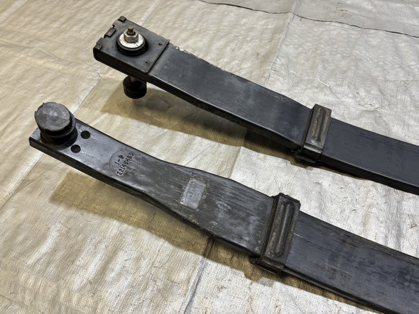 1997-2004 Chevrolet C5 Corvette Base Leaf Springs / Pair / FE1 /   C5032
