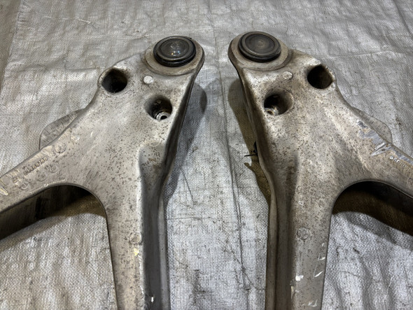 1997-2004 Chevrolet C5 Corvette Front Control Arm Set /   C5032