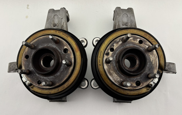 1997-2004 Chevrolet C5 Corvette Rear Spindles / Hubs / Pair /   C5032