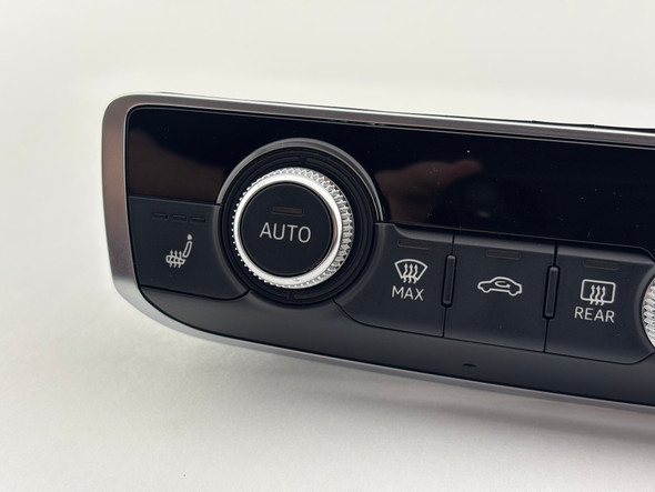 2015-2017 Audi A3 S3 RS3 Dual Automatic Climate Control / 8V0820043D /   S3108