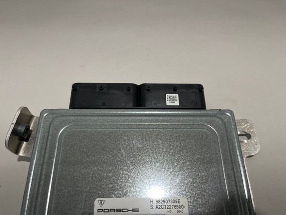 2018 Porsche 718 Cayman GTS 2.5l Engine Control Module ECU DME / 982907309E /   BC302
