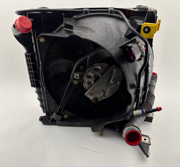 2017-2025 Porsche 718 Boxster S Cayman S 2.5l Driver Front Radiator Assembly w/ Cooling Fan / 65K BC302