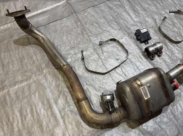 2018-2019 Porsche 718 Boxster Cayman OEM Sport Exhaust System / Mufflers w/ Tips / Valves / 65K BC302