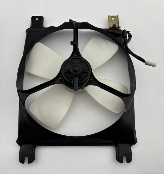 1999-2005 Mazda Miata Cooling Fans w/ Shroud  / 88K NB268