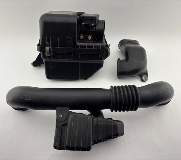 2001-2005 Mazda Miata Air Intake Airbox w/ MAF  / 94K NB258