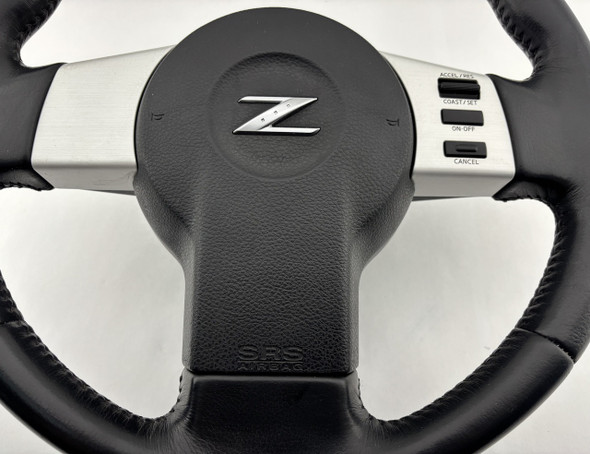 2003-2005 Nissan 350Z Black Leather Steering Wheel w/ Airbag /   5Z029