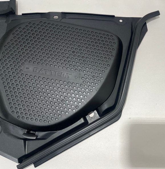 2003-2008 Nissan 350z Battery Tray Trim Cover Panel / OEM /   5Z029