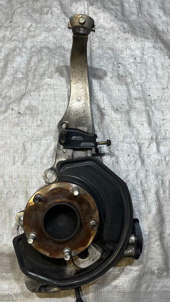 2003-2008 Nissan 350Z Front Spindles / Hubs / Knuckles / Pair *DAMAGE* / 75K 5Z029