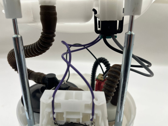 2024-2025 Ford Mustang GT 5.0 S650 OEM Fuel Pump Sending Unit / JR3C9H307BD / 6k FM201