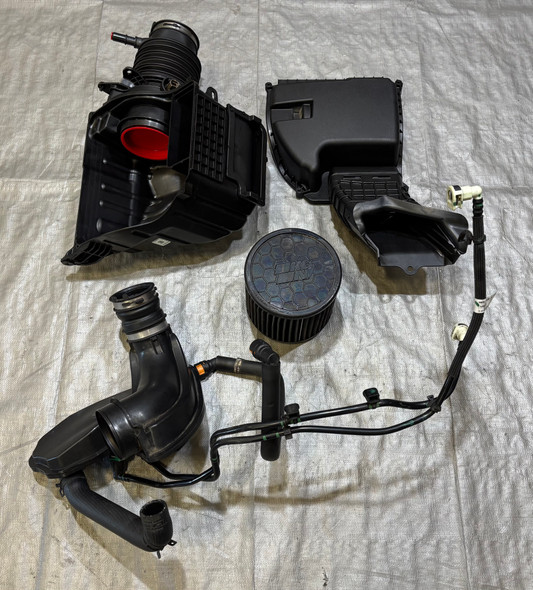 2021-2024 Ford Bronco 2.3l Air Intake w/ Air Box / 83K BR005