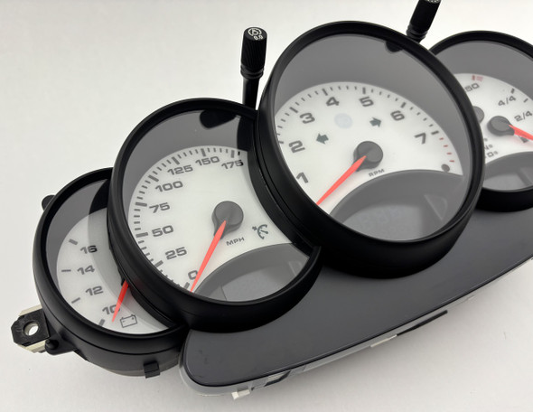 1999-2001 Porsche 996 911 Carrera Instrument Gauge Cluster / Tiptronic / 996.641.104.01.70 C / 88K P6019