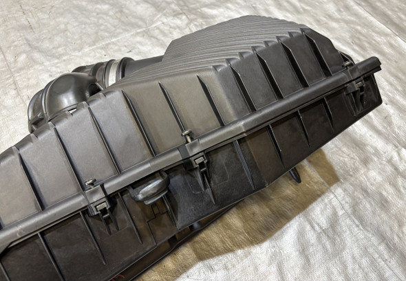 1999 Porsche 996 911 Carrera Air Intake Airbox w/ Maf /   P6019